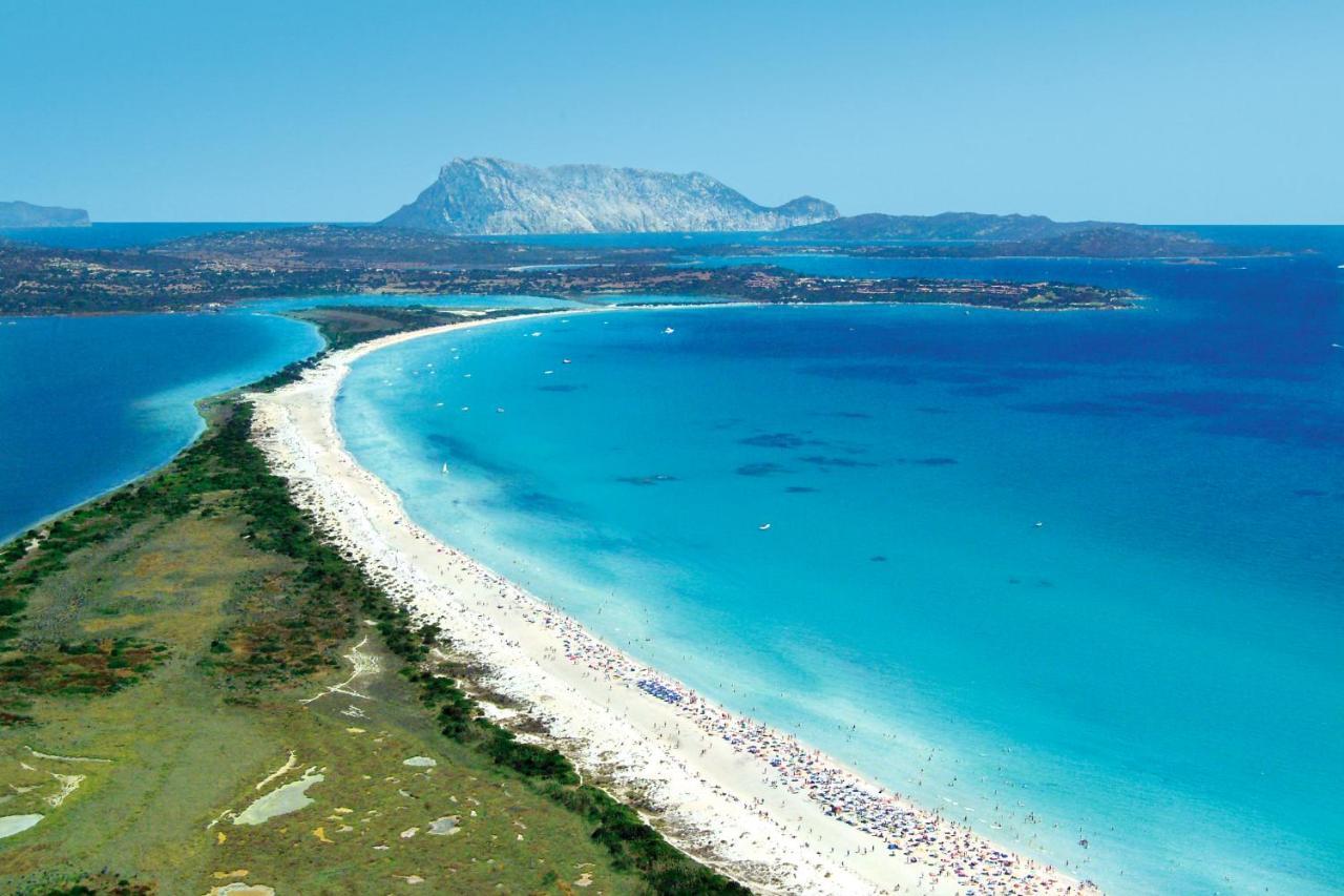 Casa Vacanza Li Menduli San Teodoro San Teodoro  Exterior foto
