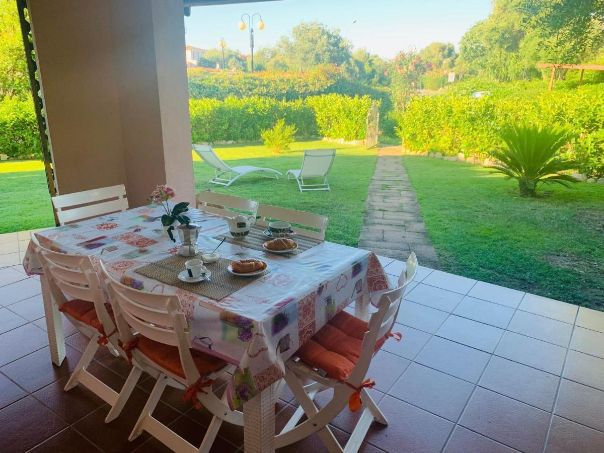 Casa Vacanza Li Menduli San Teodoro San Teodoro  Exterior foto