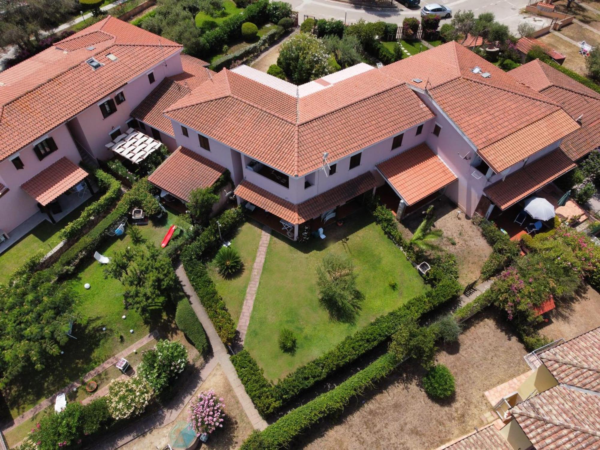 Casa Vacanza Li Menduli San Teodoro San Teodoro  Exterior foto